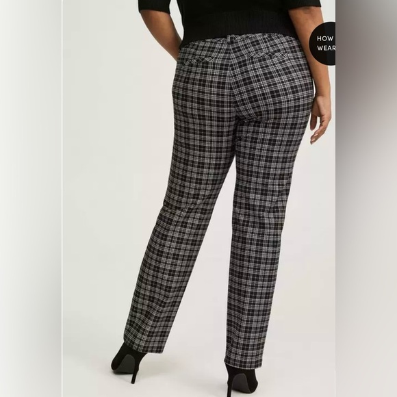 Black and Gray High-Waisted Plaid Trousers - Picture 2 of 4